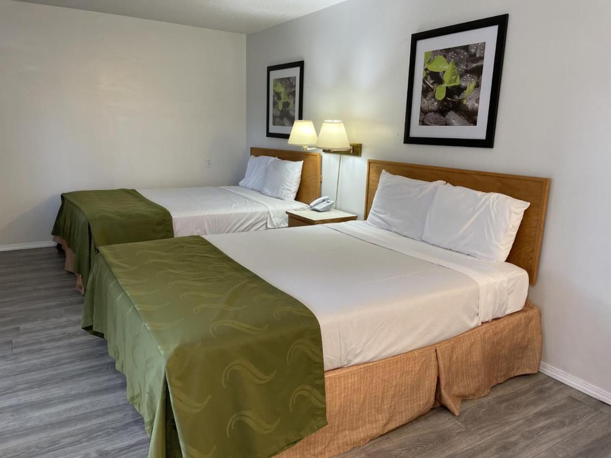 Rodeway Inn & Suites Omak Exterior foto
