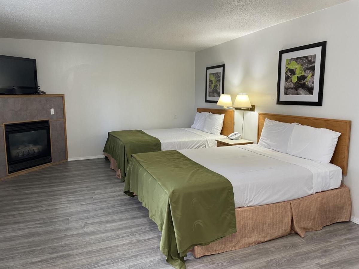 Rodeway Inn & Suites Omak Exterior foto