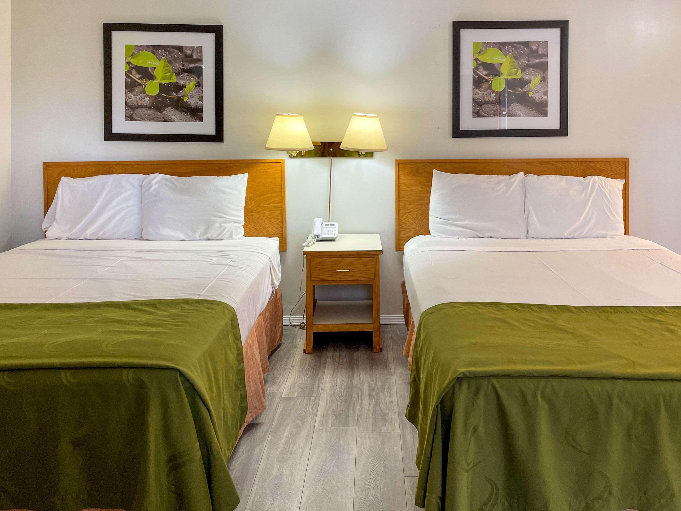 Rodeway Inn & Suites Omak Exterior foto