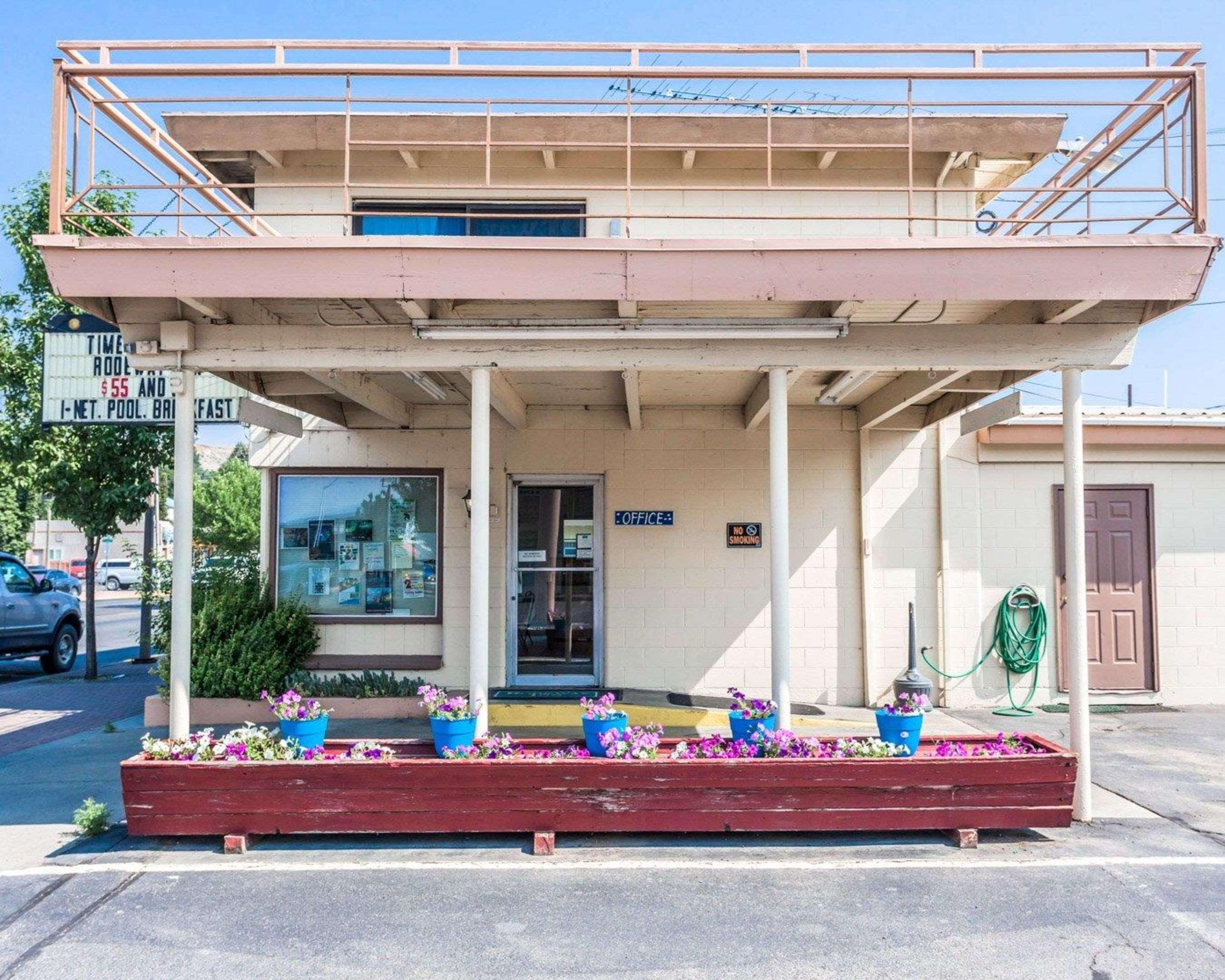 Rodeway Inn & Suites Omak Exterior foto